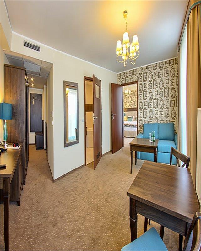 Centrum Hotel 3*